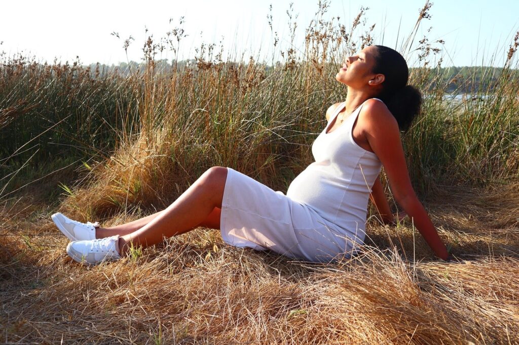 pregnant 6591280 1280 min